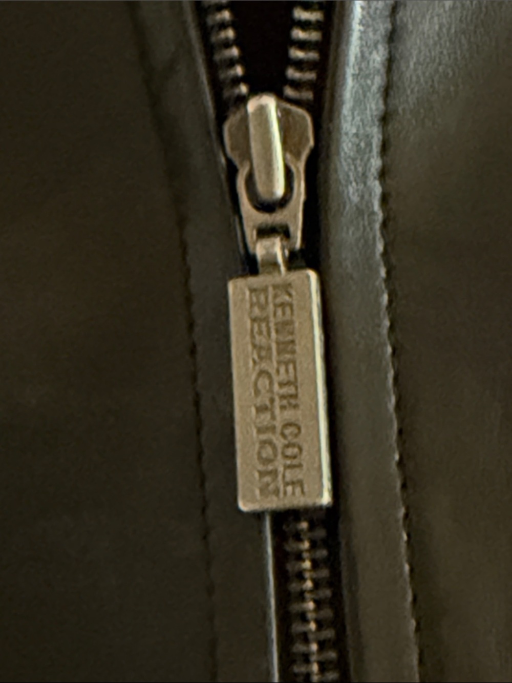 Kenneth Cole Vintage Reaction Black Leather Belted Women’s Jacket Size Medium - Picture 5 of 9